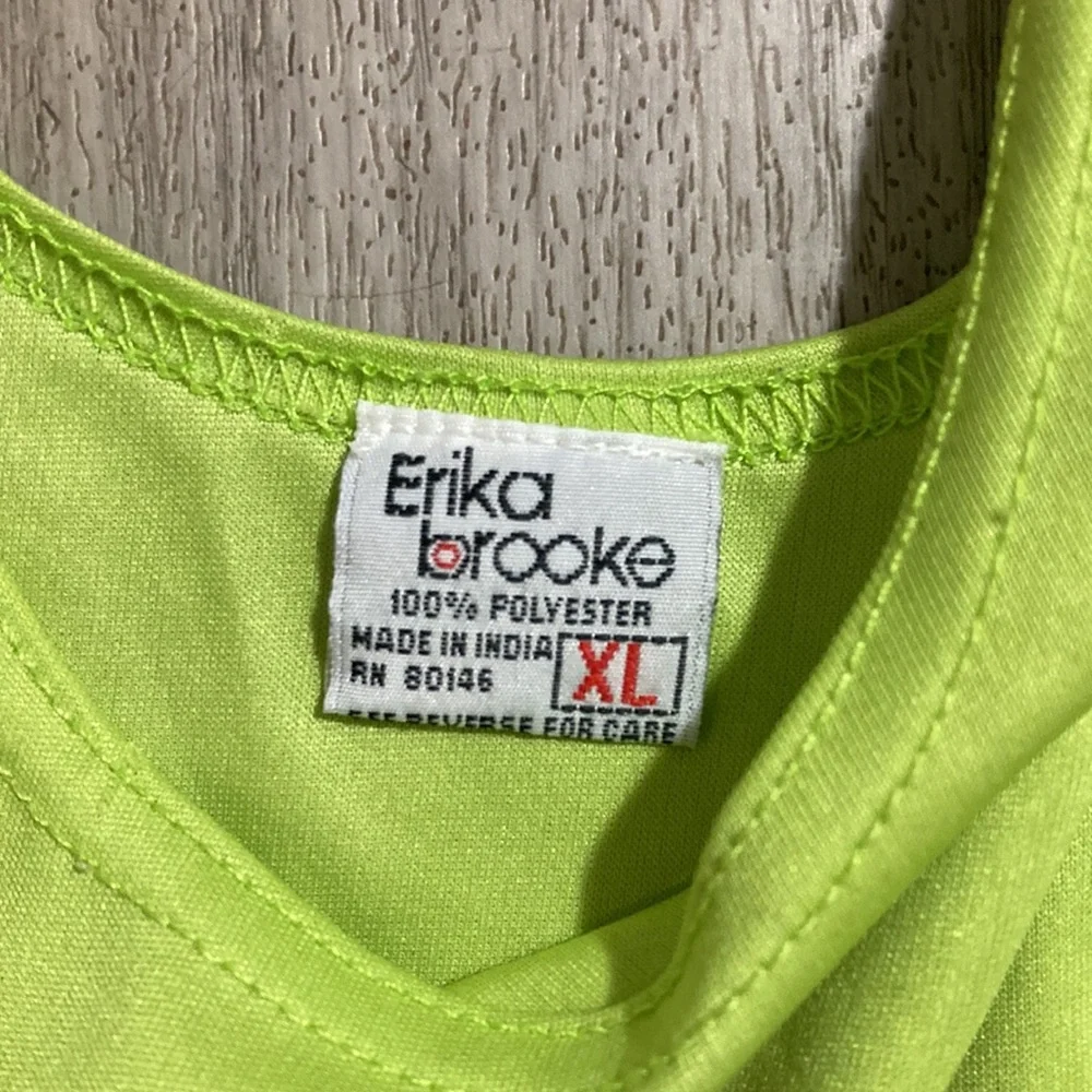 Tank - Picture 2 of 2